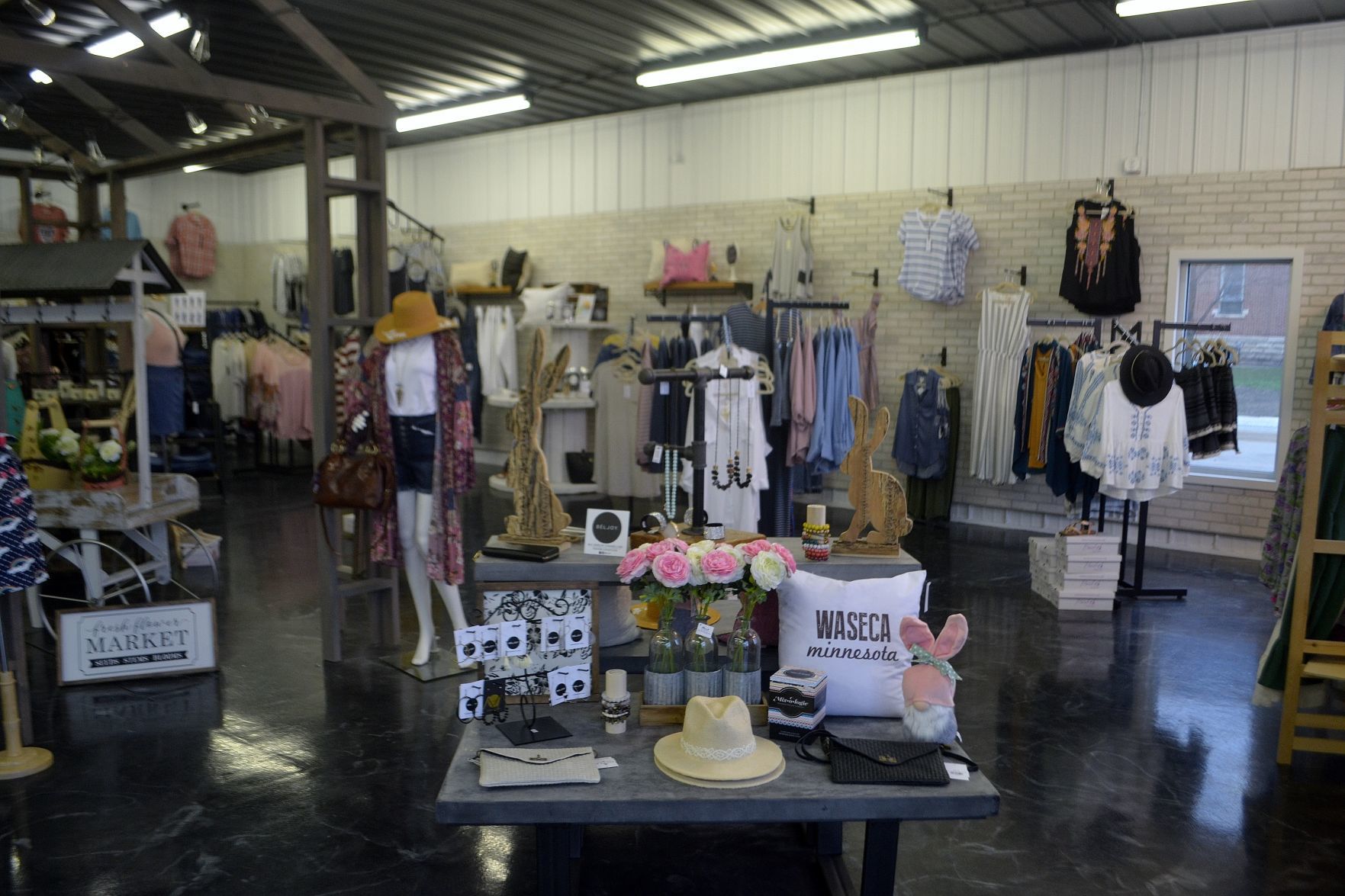 pippi lane inside